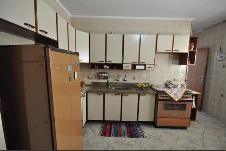 Casa à venda com 242m², 3 quartos e 2 vagasCozinha 1