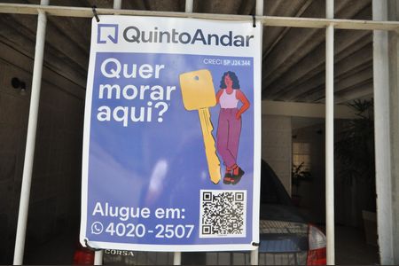 Casa à venda com 242m², 3 quartos e 2 vagasPlaca