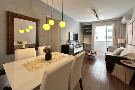 Sala de apartamento para alugar com 1 quarto, 54m² em Centro, Florianópolis