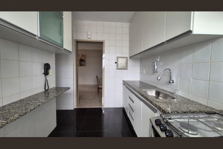 Apartamento para alugar com 3 quartos, 87m² em Buritis, Belo Horizonte