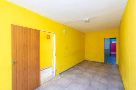 Sala de casa à venda com 1 quarto, 82m² em Bonsucesso, Rio de Janeiro