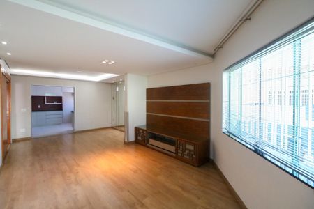 Sala de casa para alugar com 3 quartos, 182m² em Nova Gerti, São Caetano do Sul