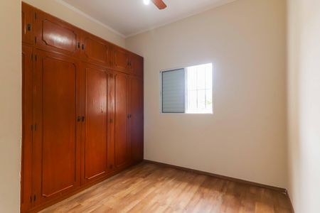 Casa à venda com 120m², 3 quartos e 3 vagasSuíte 2