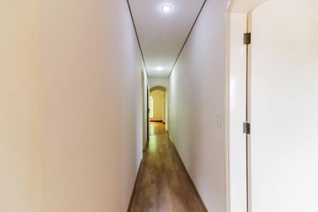 Casa à venda com 120m², 3 quartos e 3 vagasCorredor