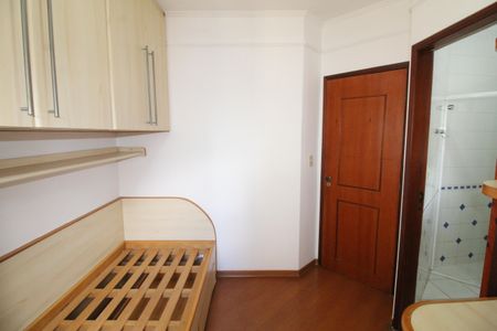 Apartamento para alugar com 188m², 3 quartos e 3 vagasSuíte 2