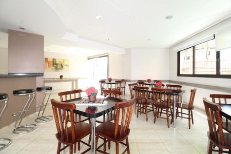 Apartamento para alugar com 188m², 3 quartos e 3 vagasÁrea comum - Salão de Festas