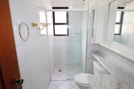 Apartamento para alugar com 188m², 3 quartos e 3 vagasBanheiro da Suíte 1