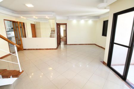 Apartamento para alugar com 188m², 3 quartos e 3 vagasSala