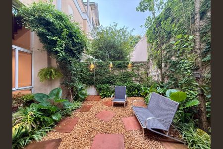 Casa de condomínio à venda com 280m², 4 quartos e 3 vagas Casa de condomínio à venda com 280m², 4 quartos e 3 vagasÁrea Gourmet