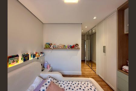 Casa de condomínio à venda com 280m², 4 quartos e 3 vagas Casa de condomínio à venda com 280m², 4 quartos e 3 vagasSuíte 2