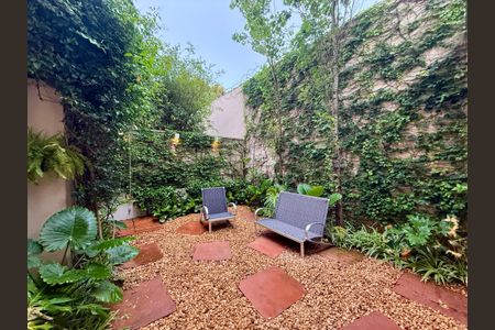 Casa de condomínio à venda com 280m², 4 quartos e 3 vagas Casa de condomínio à venda com 280m², 4 quartos e 3 vagasÁrea Gourmet