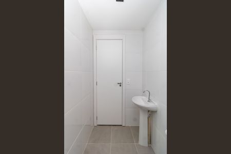 Apartamento para alugar com 34m², 2 quartos e sem vagaBanheiro