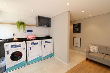 Apartamento para alugar com 34m², 2 quartos e sem vagaÁrea comum - Lavanderia