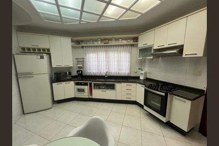 Casa à venda com 200m², 3 quartos e 4 vagasFoto 30