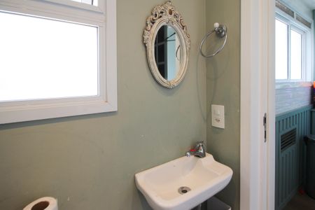 Apartamento para alugar com 182m², 4 quartos e 4 vagasBanheiro de serviço