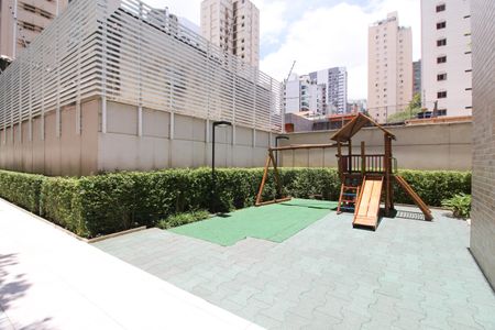 Apartamento para alugar com 182m², 4 quartos e 4 vagasÁrea comum - Playground