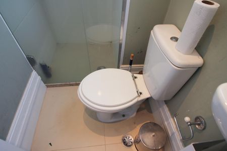 Apartamento para alugar com 182m², 4 quartos e 4 vagasBanheiro de serviço