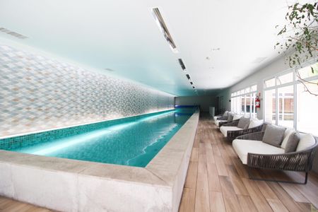 Apartamento para alugar com 182m², 4 quartos e 4 vagasÁrea comum - Piscina