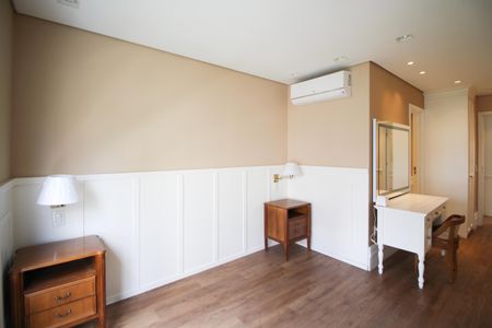 Apartamento para alugar com 182m², 4 quartos e 4 vagasSuíte 1