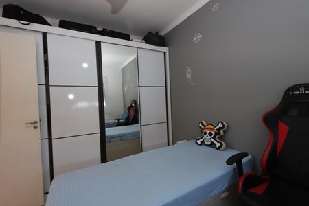 Casa à venda com 77m², 2 quartos e 2 vagasSuíte 2