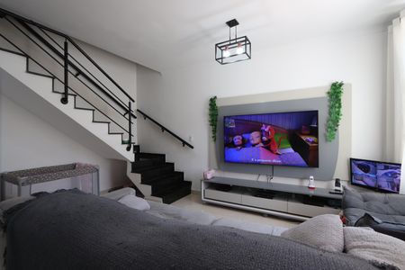 Sala de casa à venda com 2 quartos, 77m² em Vila Divina Pastora, São Paulo