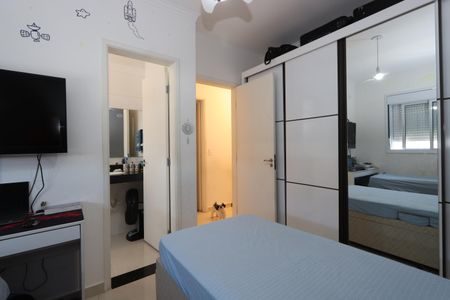 Casa à venda com 77m², 2 quartos e 2 vagasSuíte 2