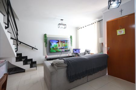 Sala de casa à venda com 2 quartos, 77m² em Vila Divina Pastora, São Paulo