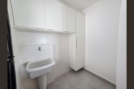Apartamento para alugar com 64m², 2 quartos e 2 vagasCozinha e Área de Serviço