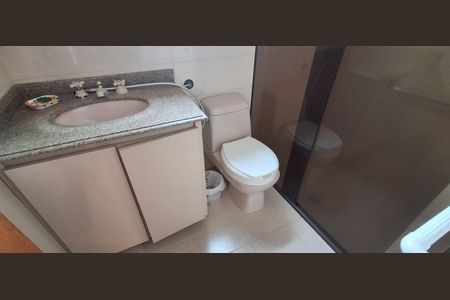 Apartamento para alugar com 110m², 3 quartos e 2 vagasBanheiro Suíte 