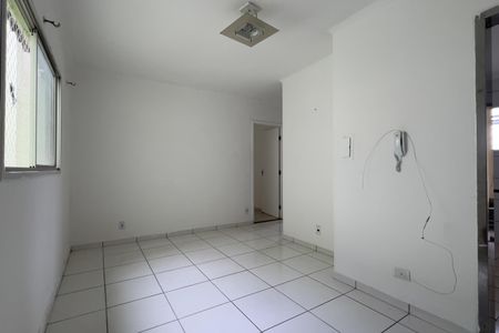 Sala de apartamento para alugar com 2 quartos, 58m² em Jardim Arujá, Guarulhos