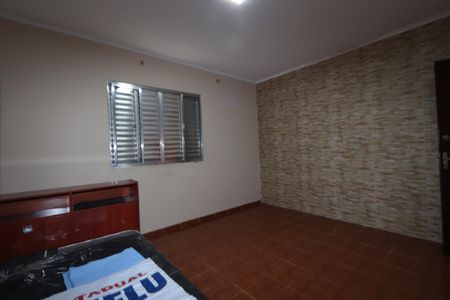 Casa para alugar com 230m², 3 quartos e 3 vagasQuarto - casa 1