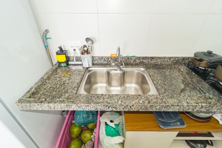 Apartamento para alugar com 38m², 2 quartos e sem vagaDetalhe - Cozinha
