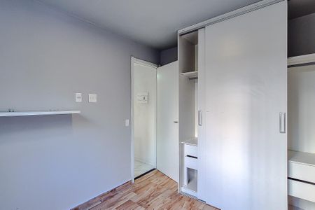 Quarto 1 de apartamento para alugar com 2 quartos, 40m² em Jardim Sao Saverio, São Paulo
