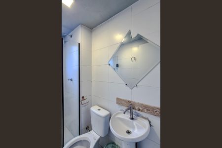 Apartamento à venda com 40m², 2 quartos e sem vaga Apartamento à venda com 40m², 2 quartos e sem vagaBanheiro