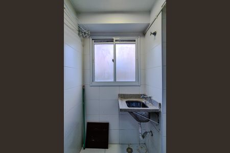 Apartamento à venda com 40m², 2 quartos e sem vaga Apartamento à venda com 40m², 2 quartos e sem vagaÁrea de Serviço