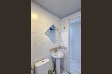 Apartamento à venda com 40m², 2 quartos e sem vaga Apartamento à venda com 40m², 2 quartos e sem vagaBanheiro