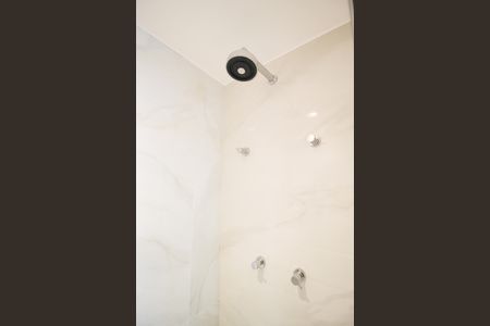 Apartamento à venda com 115m², 2 quartos e 2 vagasBanheiro da Suíte 2