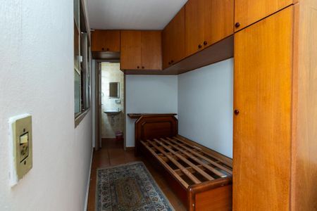 Casa à venda com 240m², 3 quartos e 2 vagas Casa à venda com 240m², 3 quartos e 2 vagasQuarto de Serviço