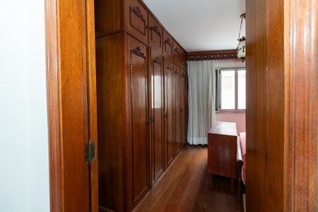 Casa à venda com 240m², 3 quartos e 2 vagas Casa à venda com 240m², 3 quartos e 2 vagasSuíte 2