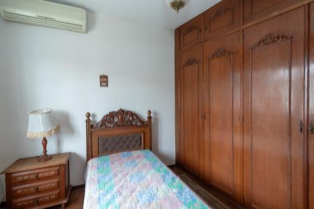 Casa à venda com 240m², 3 quartos e 2 vagas Casa à venda com 240m², 3 quartos e 2 vagasSuíte 1