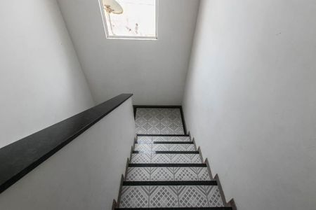 Casa de condomínio para alugar com 62m², 2 quartos e 1 vaga