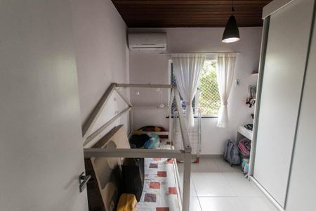 Casa de condomínio para alugar com 62m², 2 quartos e 1 vaga