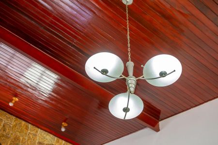Casa para alugar com 187m², 3 quartos e 2 vagasDetalhe Sala-Lustre