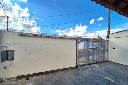 Vista da Sala de casa para alugar com 3 quartos, 155m² em Parque da Figueira, Campinas