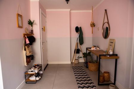 Apartamento à venda com 115m², 2 quartos e 1 vaga Apartamento à venda com 115m², 2 quartos e 1 vagaEntrada