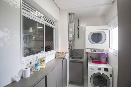 Apartamento para alugar com 265m², 3 quartos e 3 vagasÁrea de Serviço