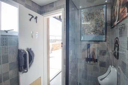 Apartamento para alugar com 265m², 3 quartos e 3 vagasBanheiro