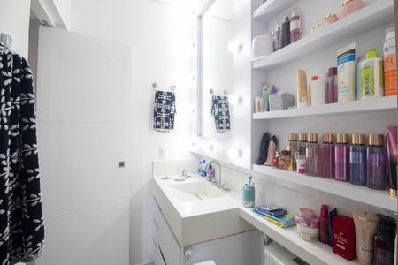 Apartamento para alugar com 265m², 3 quartos e 3 vagasBanheiro da Suíte 2