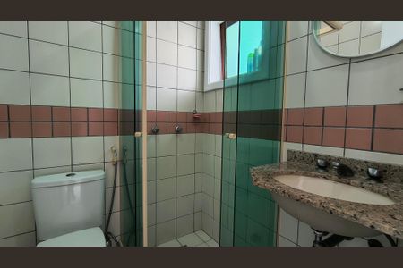 Casa de condomínio à venda com 200m², 3 quartos e 2 vagasBanheiro da Suíte 3