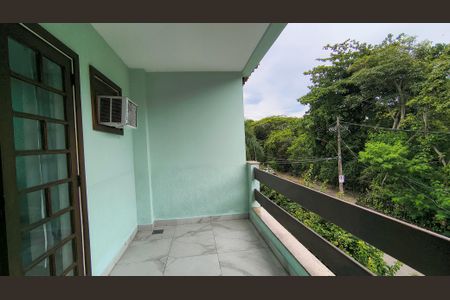 Sacada da Suíte 1 de casa de condomínio à venda com 3 quartos, 200m² em Recreio dos Bandeirantes, Rio de Janeiro